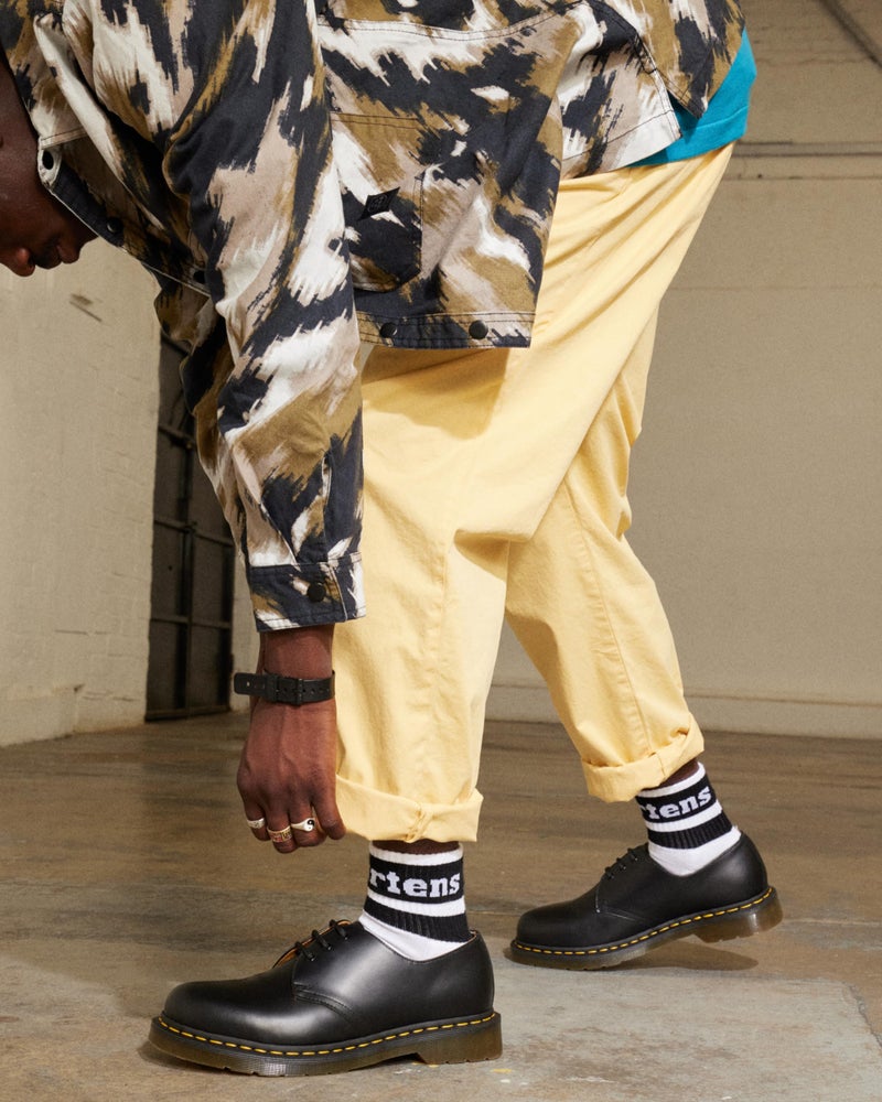 Dr. Martens, 1461 3-Eye Leather Oxford Shoe for Men and Women, Black Smooth, 5 US Women/4 US Men - Image 2